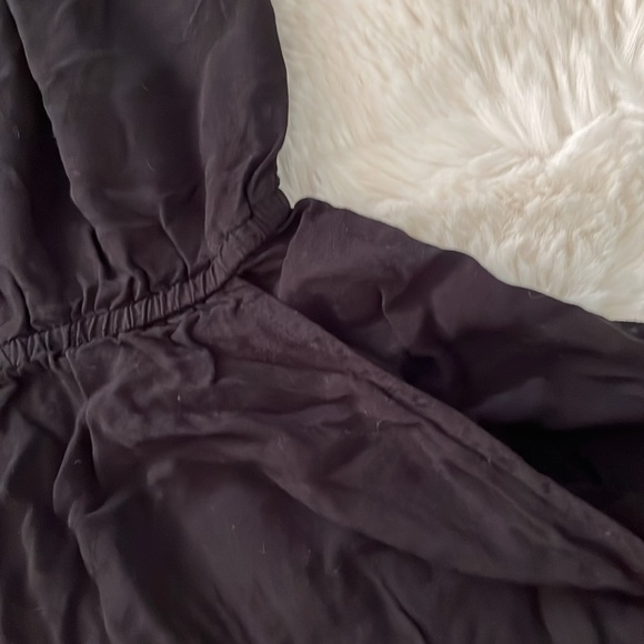 H&M divided black romper in US size 2 - Picture 4 of 8